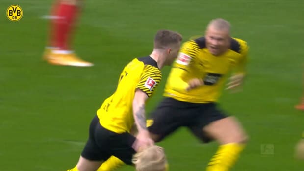 Marco Reus' beautiful goal vs Mainz 05